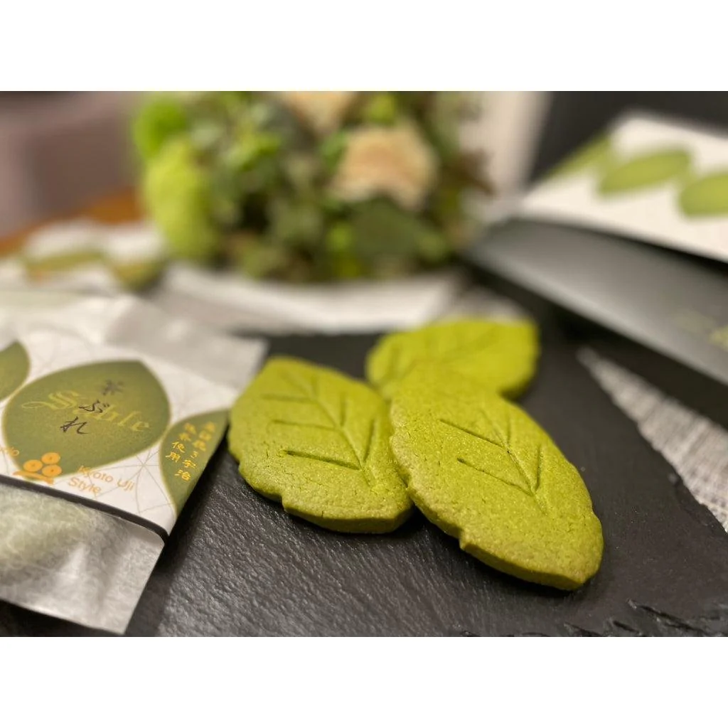 Chayudo Uji Matcha Sablé Matcha Green Tea Butter Cookies 6 Pieces - Image 4