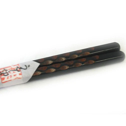 Isuke Lacquered Wooden Japanese Chopsticks Traditional Design - Image 4