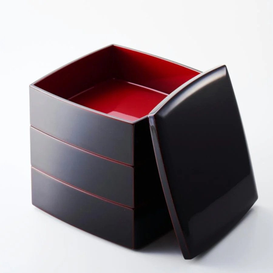 Isuke Three Tier Bento Box Traditional Lacquerware Lunch Box 18cm - Image 2