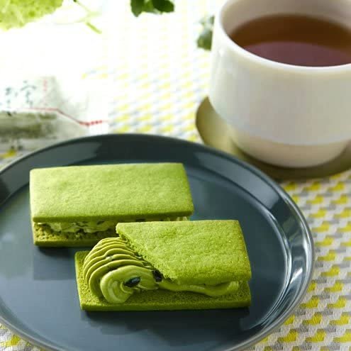 Itohkyuemon Uji Matcha Butter Sand Matcha Sandwich Biscuits 5 Pieces - Image 2