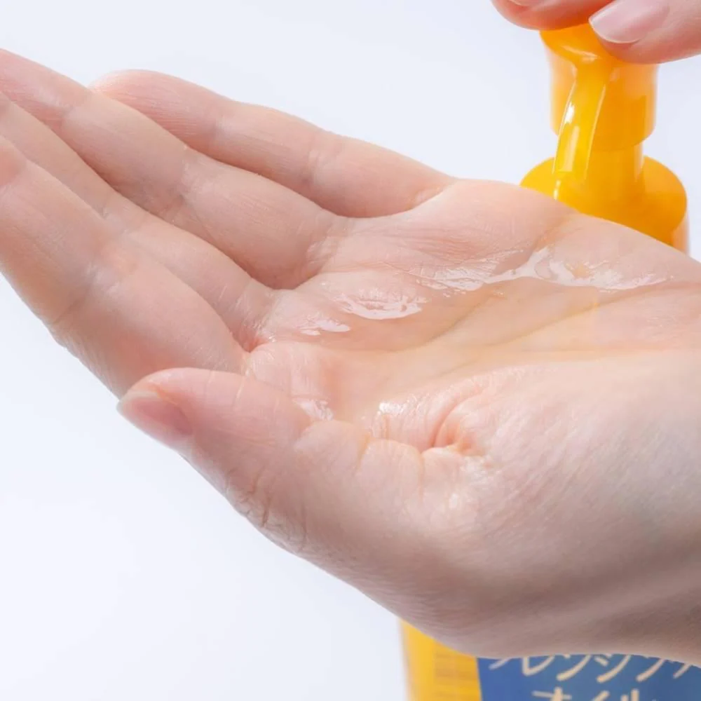 Softymo Deep Cleansing Oil Makeup Remover Refill 210ml - Image 2
