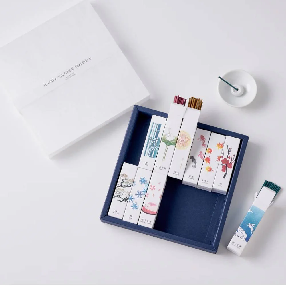 Kousaido Hanga Incense Assortment 10 Seasonal Scents + Holder Gift Set - Image 2
