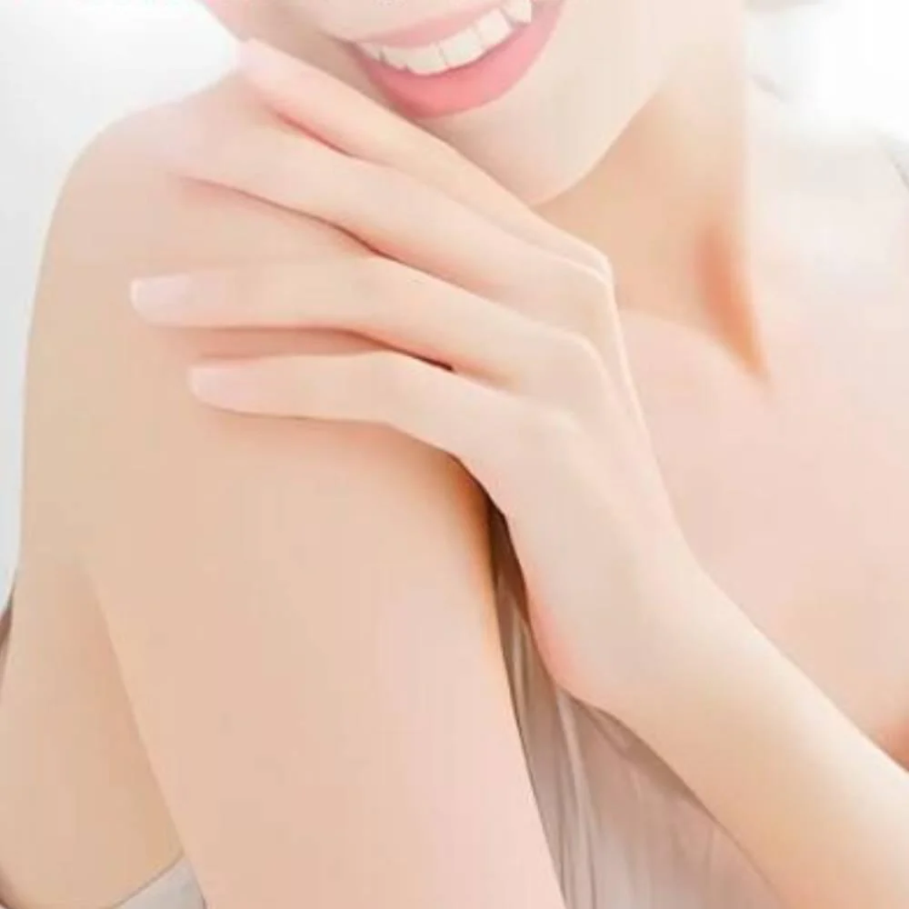 Kousaido Solid Perfume Balm Earthy Musk Scent 8g - Image 3