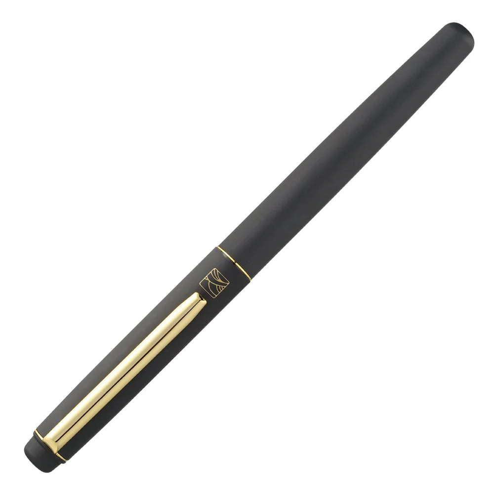 Kuretake Brush Pen Gold & Black Leather Pattern (+3 Ink Pen Refills) - Image 4