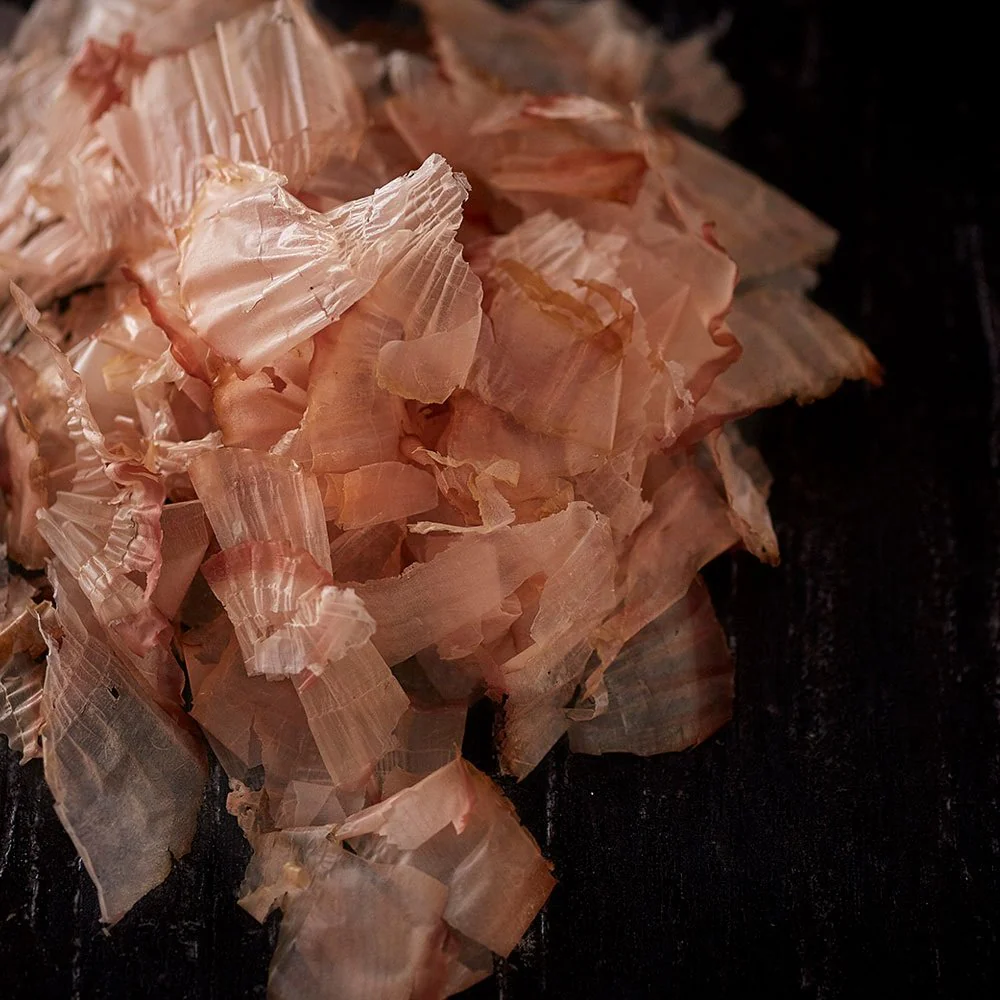 Kyuemon Katsuobushi Extra Thin Shaved Dried Bonito Flakes 40g - Image 2