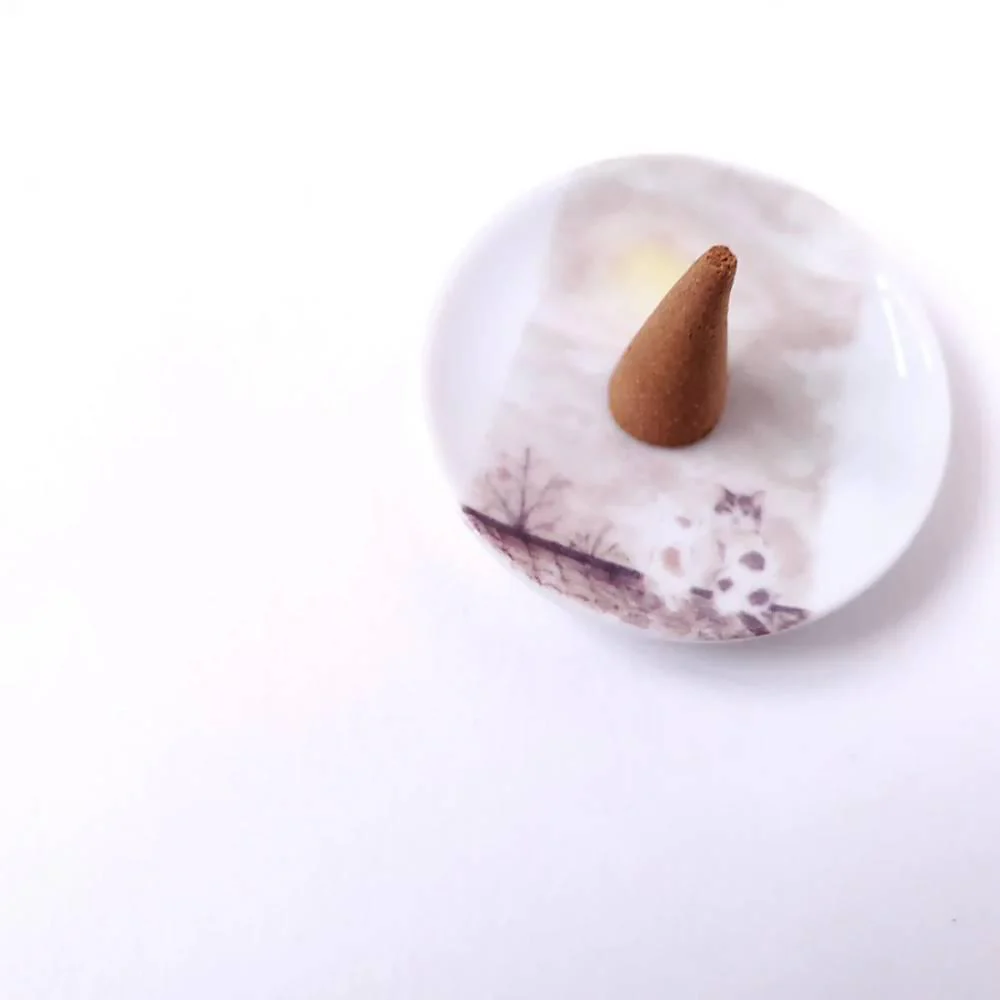 Late Autumn Scent Incense Cones Set With Burner (10 Cones) - Image 3