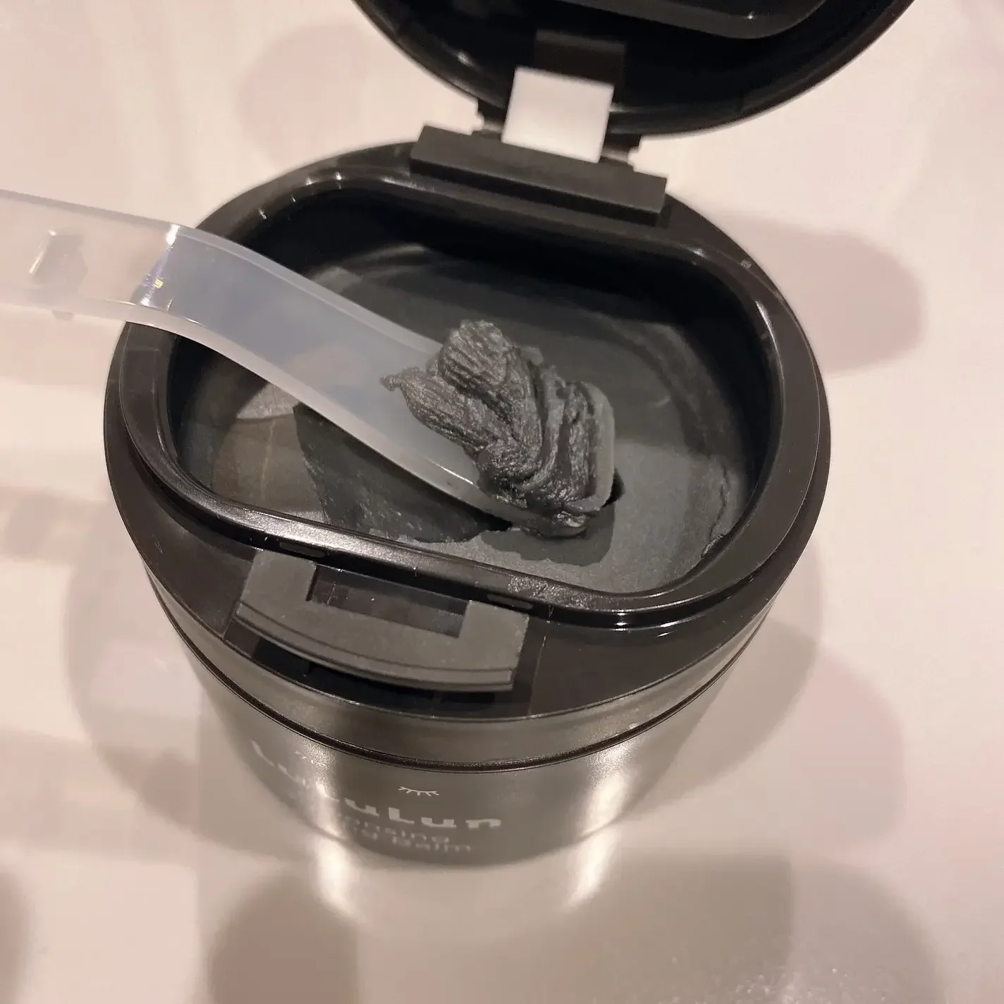 Lululun Charcoal Cleansing Balm Clear Black 90g - Image 18