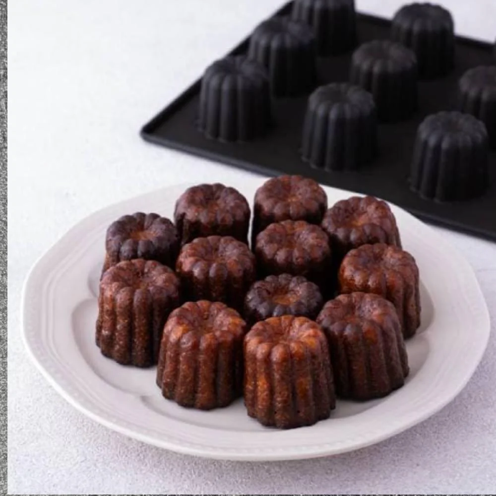 Matsunaga Nonstick Teflon Coated Canelé Baking Mold Tray 12 Cups - Image 3