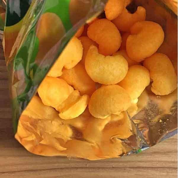 Meiji Karl Cheese Corn Puffs Light Crispy Cheese Snack 64g - Image 2