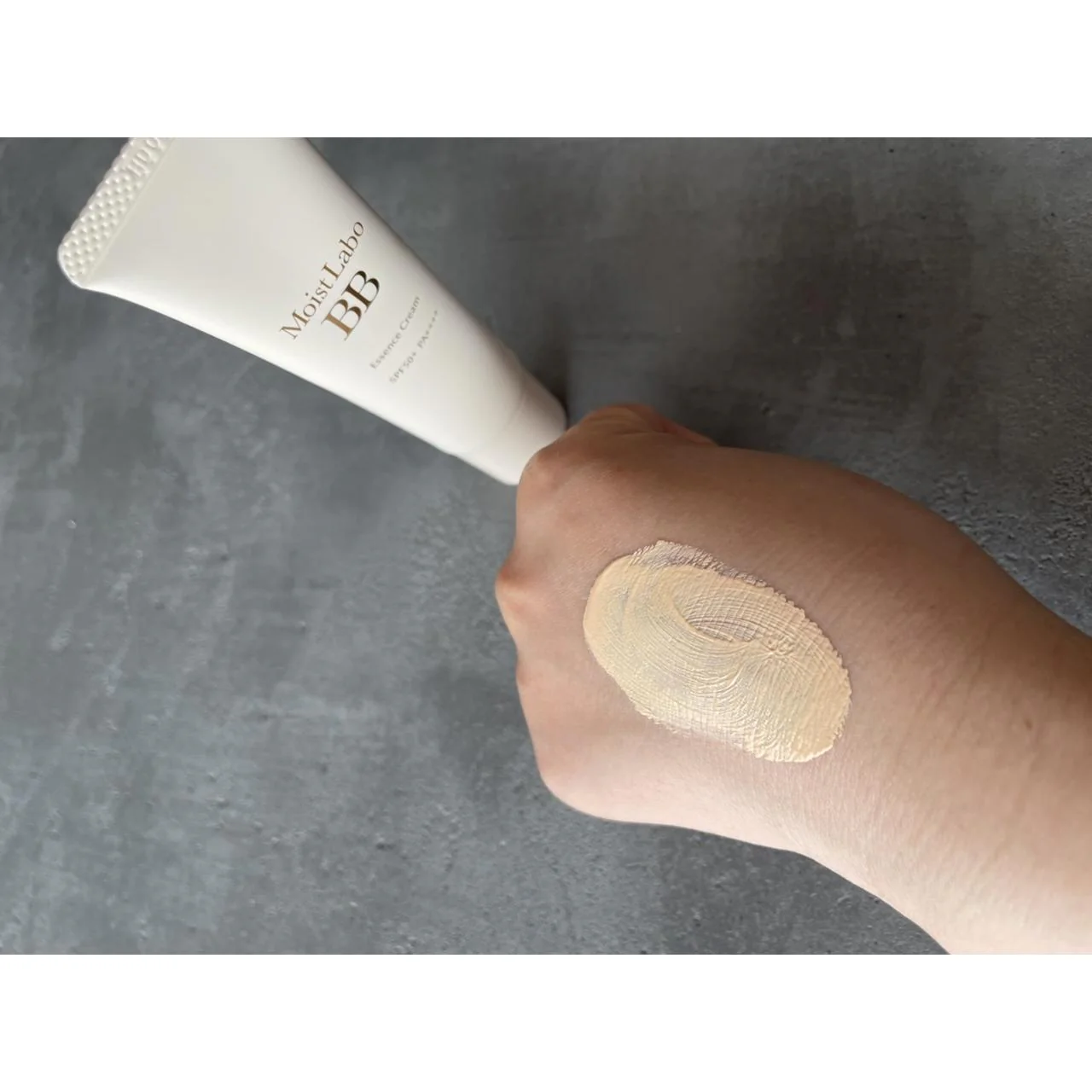 Moist Labo BB Essence Cream Multifunctional BB Cream SPF 50+ 30g - Image 6