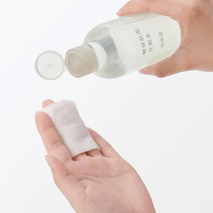 Muji Toning Water for Sensitive Skin Deep Moisture 300ml - Image 3
