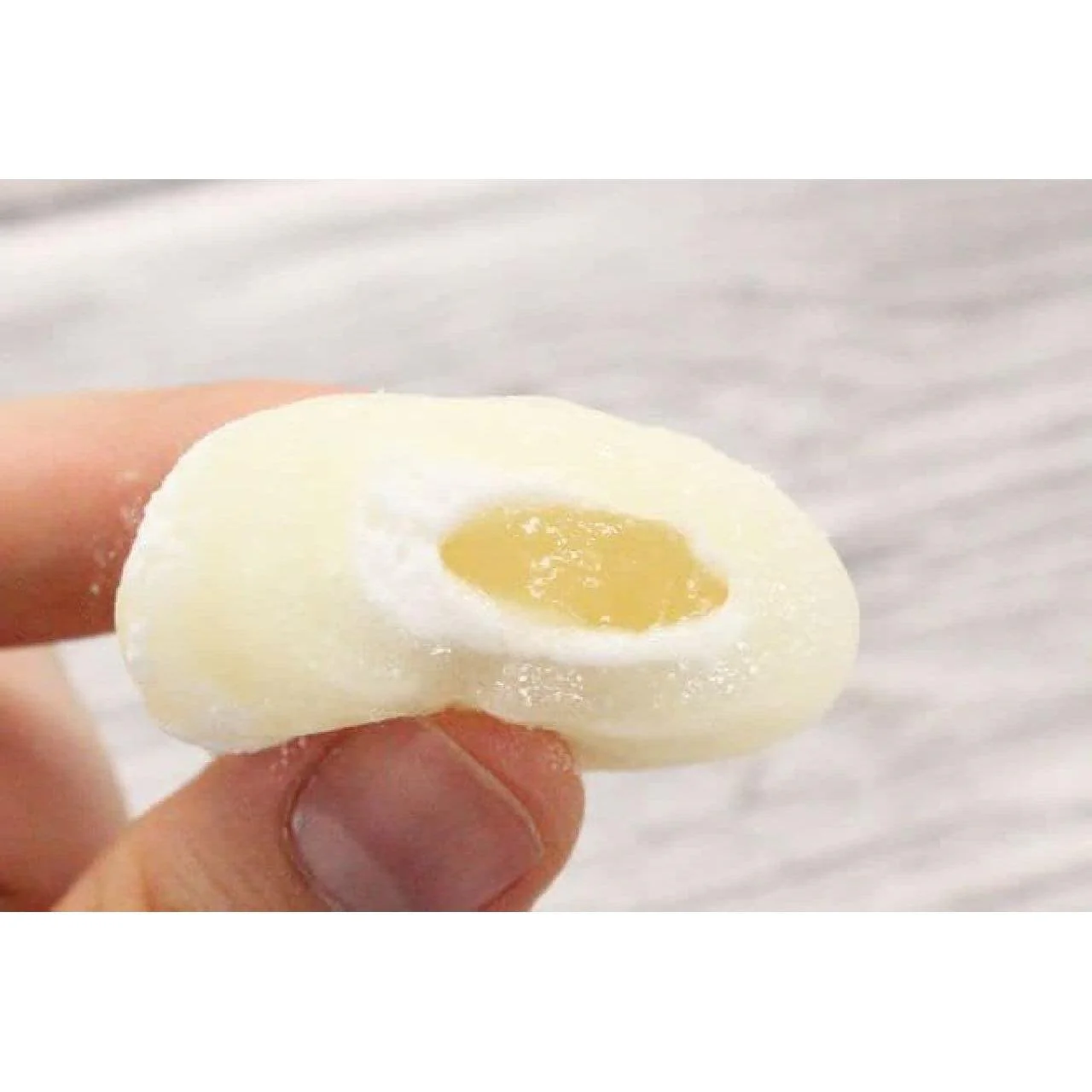 Nihonbashi Calpis Soda Filled Mochi Snack 112g (Pack of 3) - Image 2