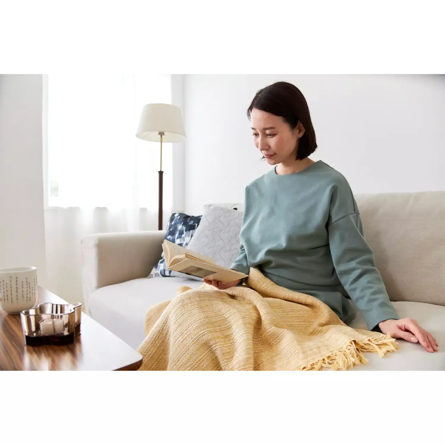 Orim Imabari Soft Cotton Gala Textile Shawl 76 x 165cm - Image 4