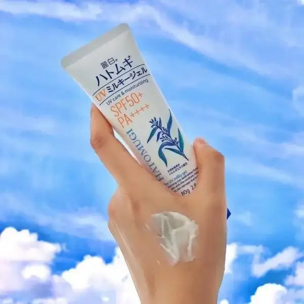 Reihaku Hatomugi Sunscreen The UV Milky Gel SPF50+ 80g - Image 3