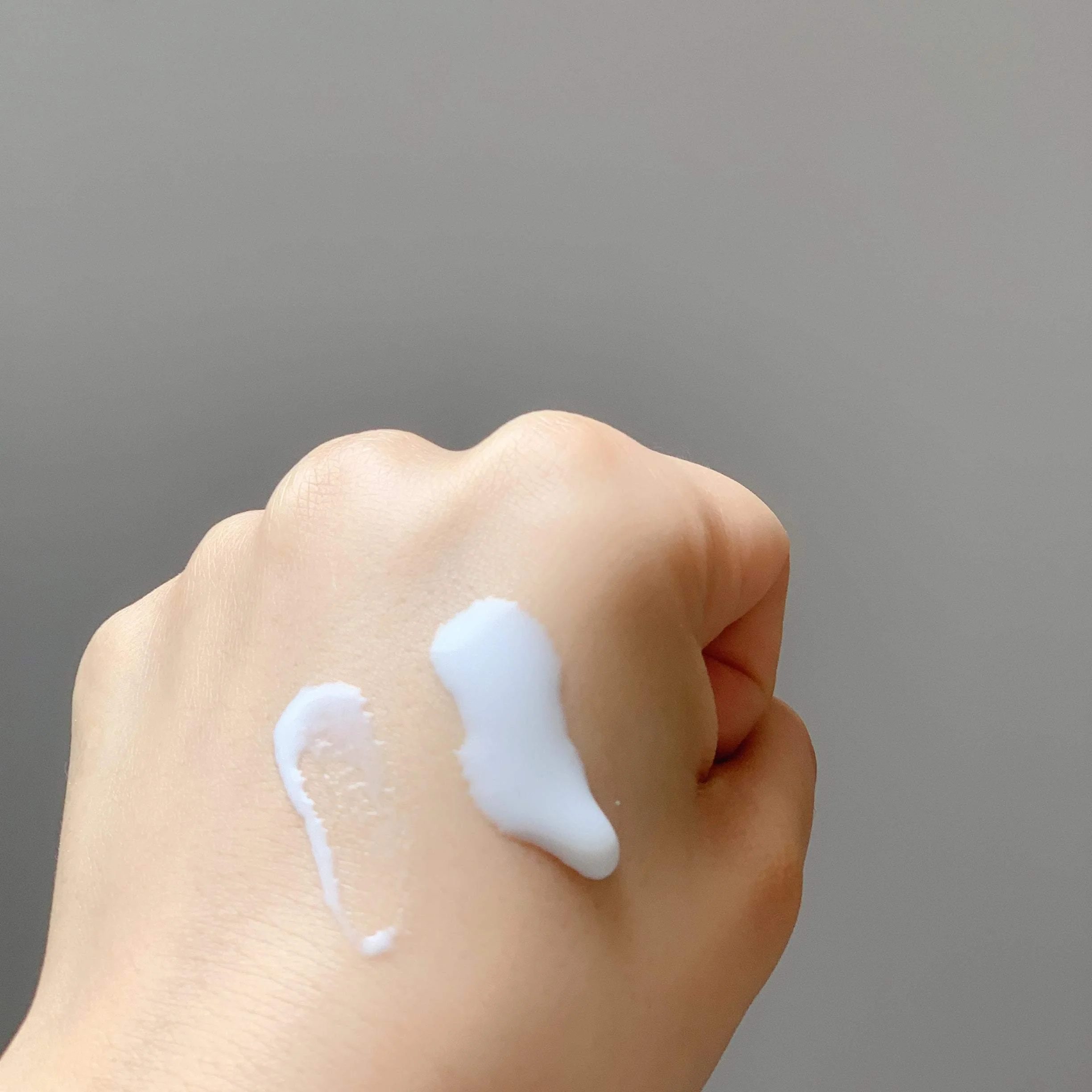 Rohto Hepasoft Medicated Face Lotion for Dry Skin 100g - Image 2