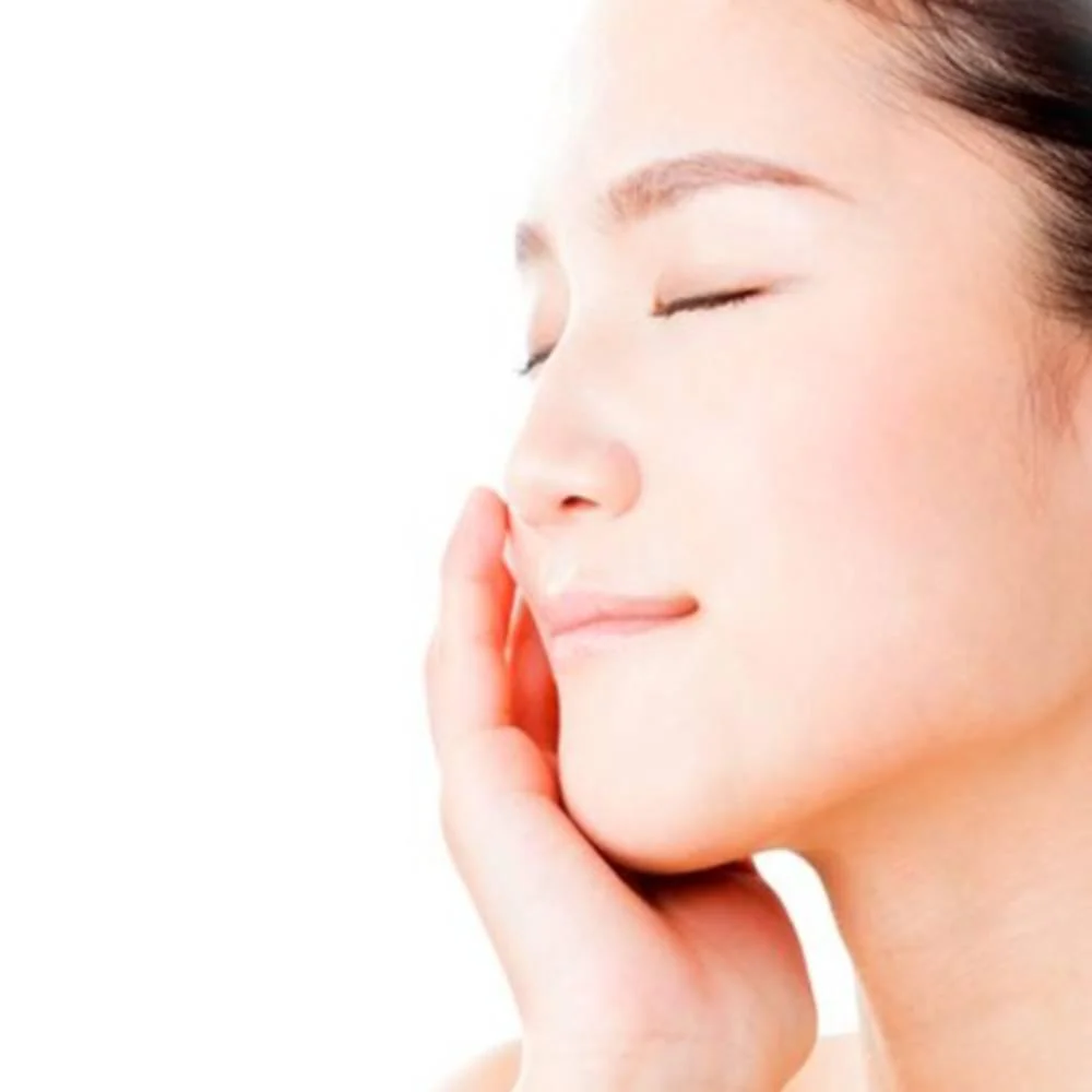 Rohto Hepasoft Medicated Face Lotion for Dry Skin 100g - Image 3