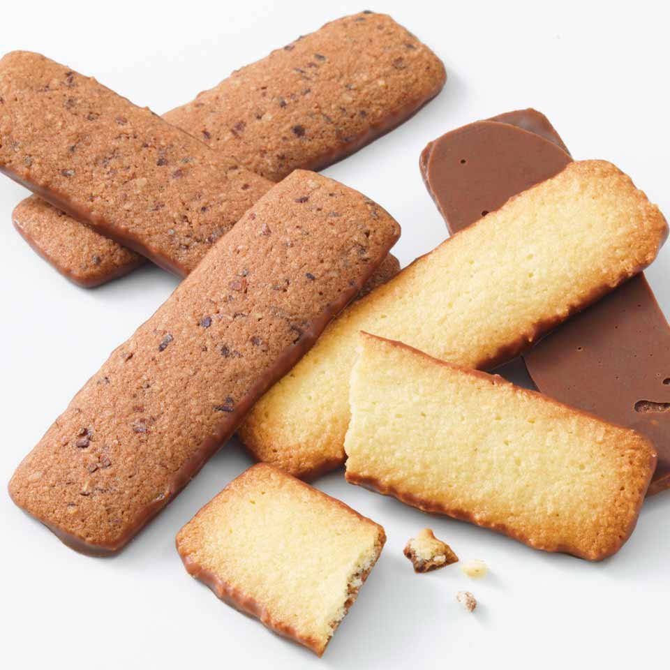 Royce Baton Biscuits Coconut and Hazelcacao 50 Pieces - Image 3