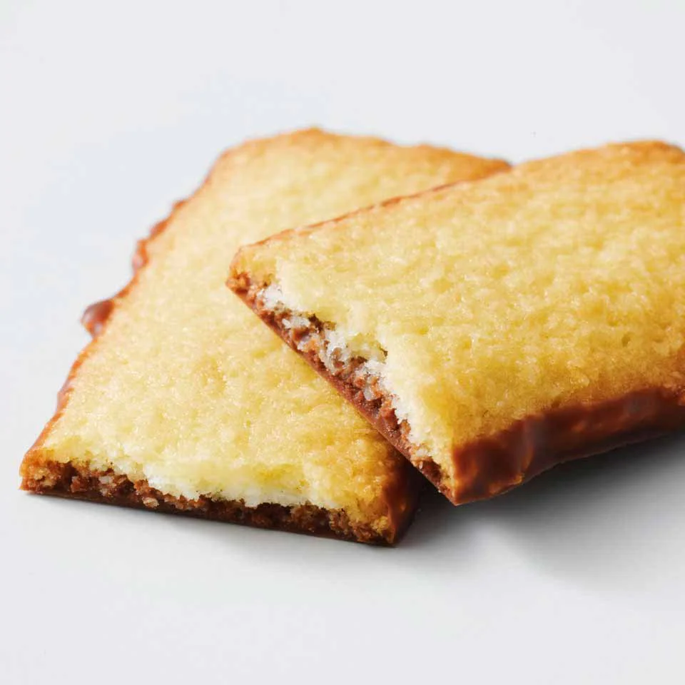 Royce Baton Biscuits Coconut and Hazelcacao 50 Pieces - Image 5