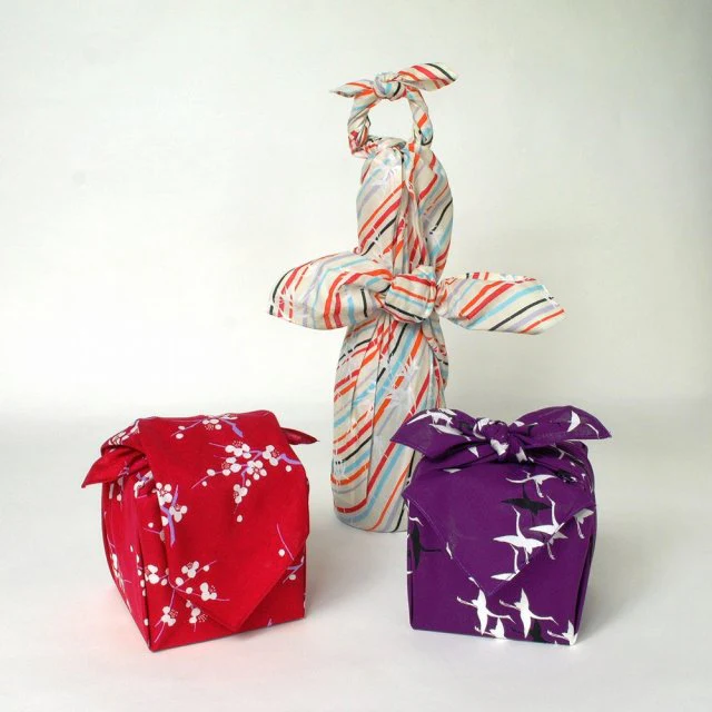 Seiran Furoshiki Flying Cranes Cotton Wrapping Cloth - Image 8