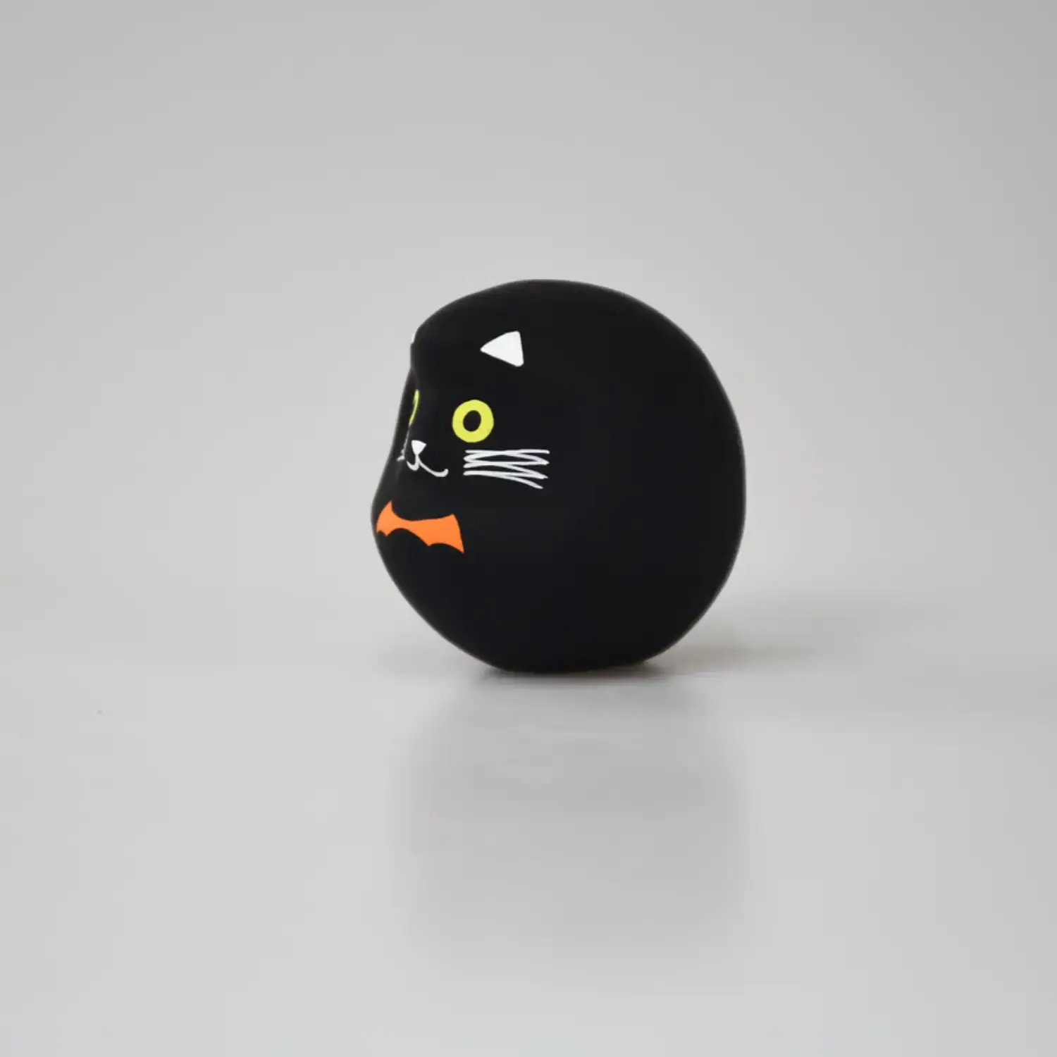 Shirakawa Daruma Halloween Cat Daruma Doll Good Luck Charm 4.5cm - Image 2