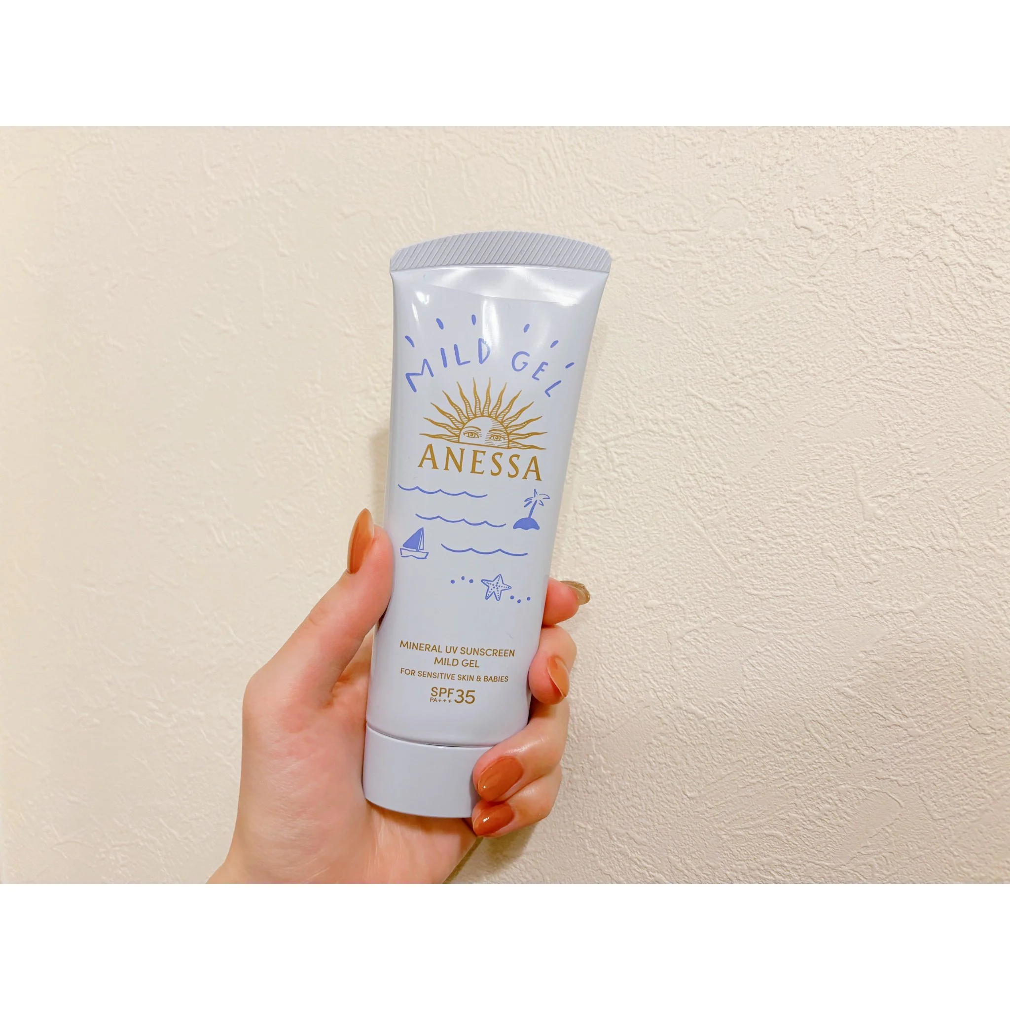 Anessa Moisture UV Sunscreen Mild Gel SPF35 PA+++ 90ml - Image 4