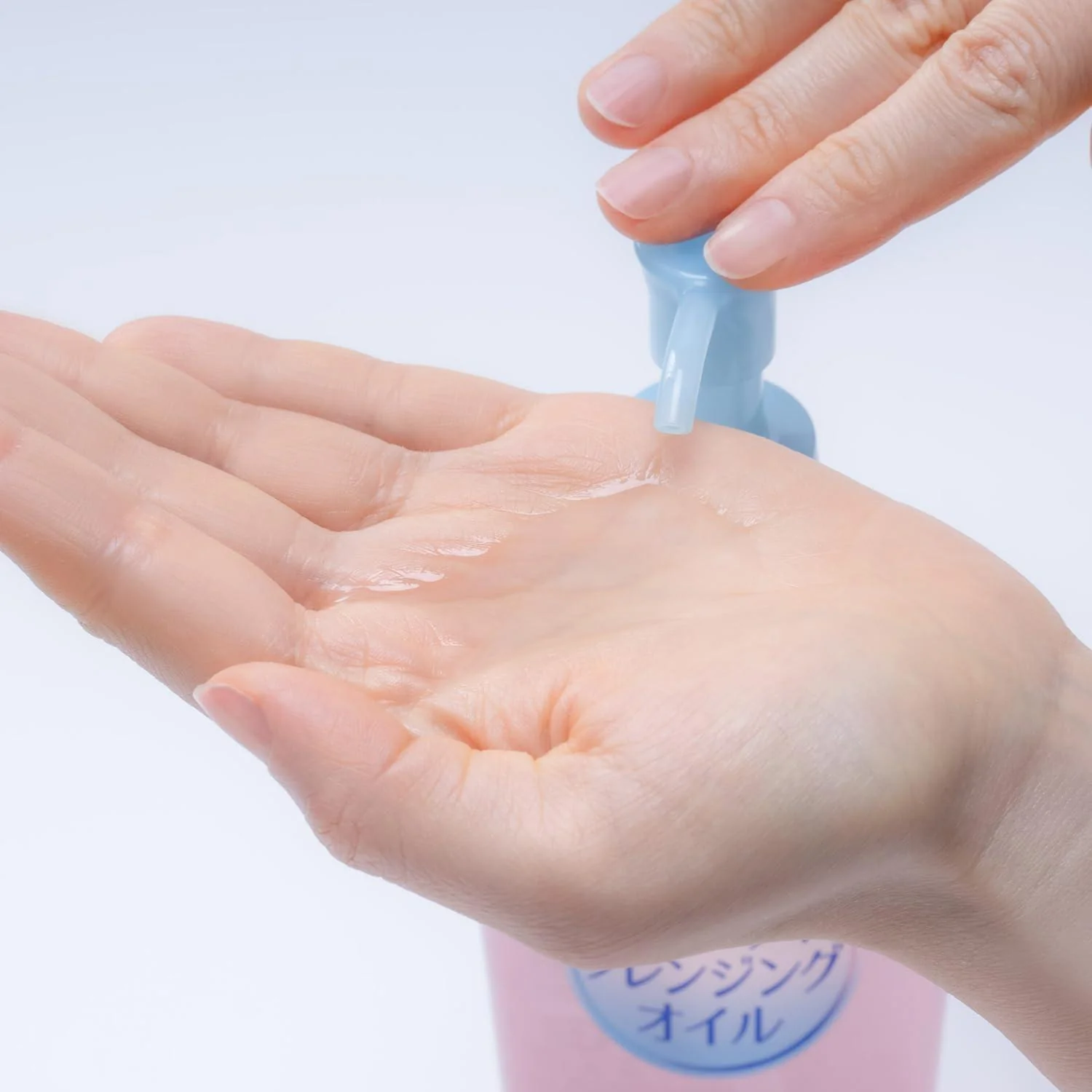 Softymo Speedy Cleansing Oil Makeup Remover 230ml - Image 2