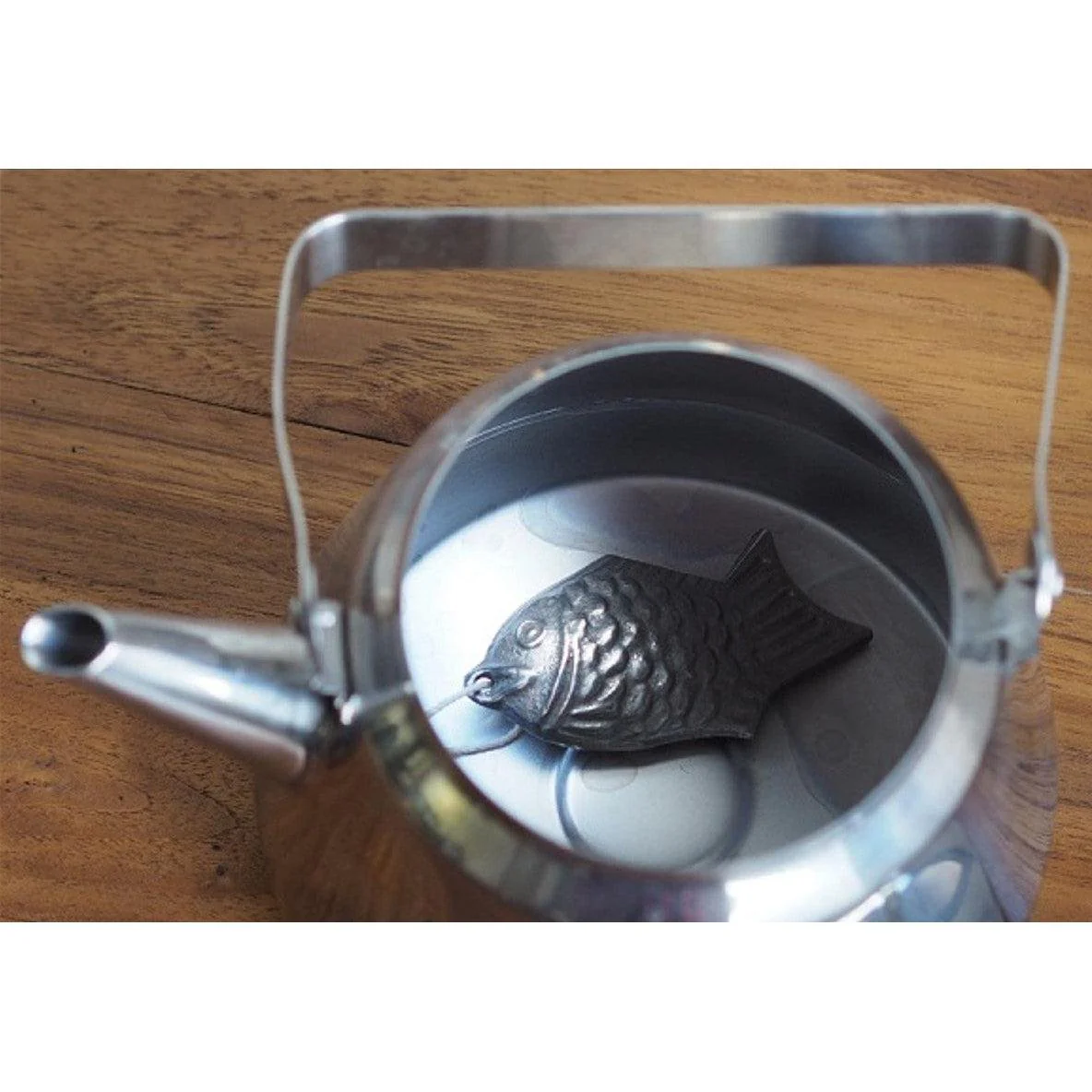 Toribe Tetsu no Kenko Tai Cast Iron Fish for Cooking - Image 4
