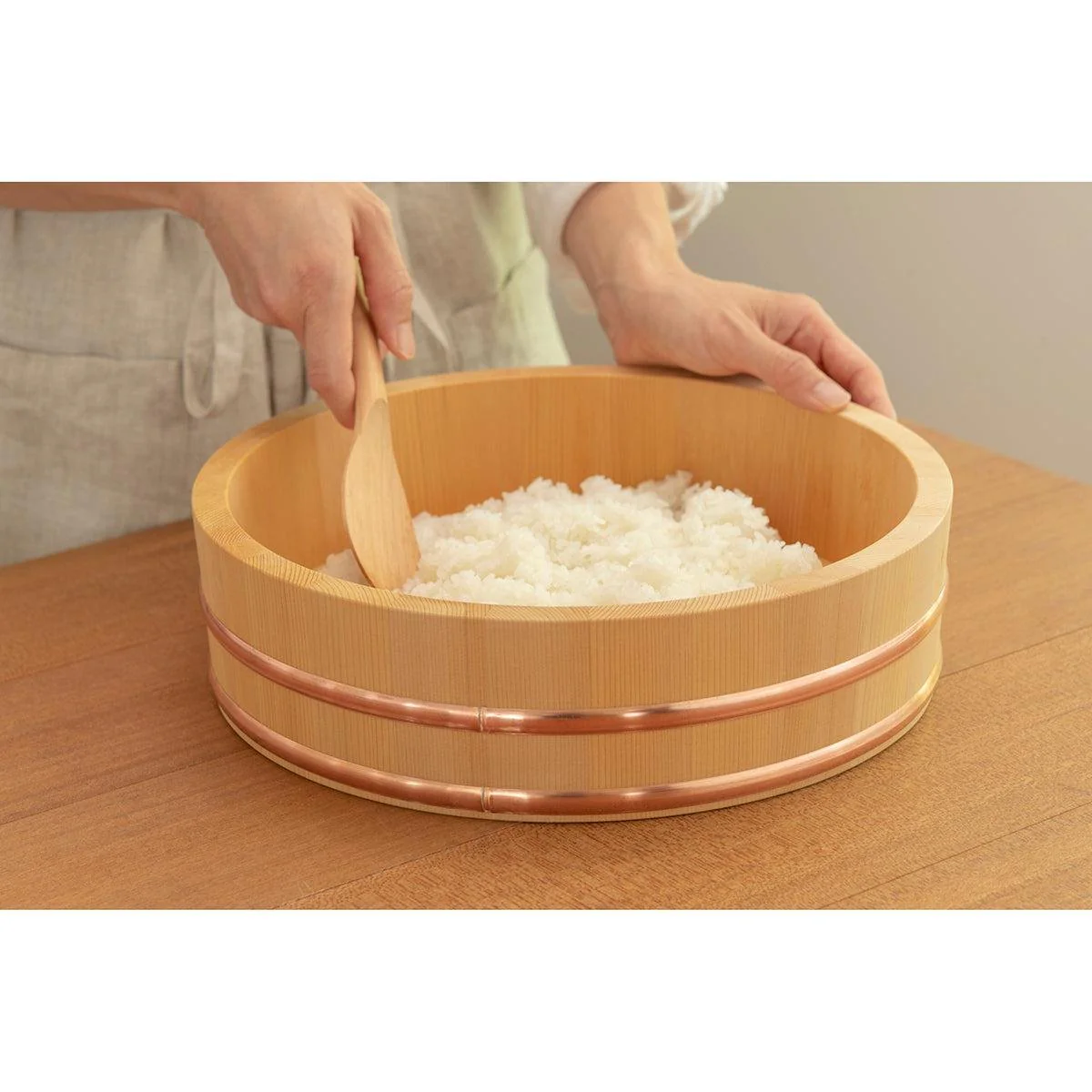 Umezawa Sawara Cypress Hangiri (Wooden Sushi Oke Bowl) 36cm - Image 2