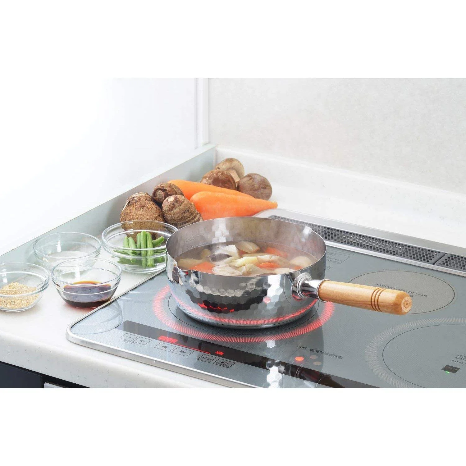 Yoshikawa Yukihira Saucepan Stainless Steel Pot 2.2 Quart 20cm YH6753 - Image 3